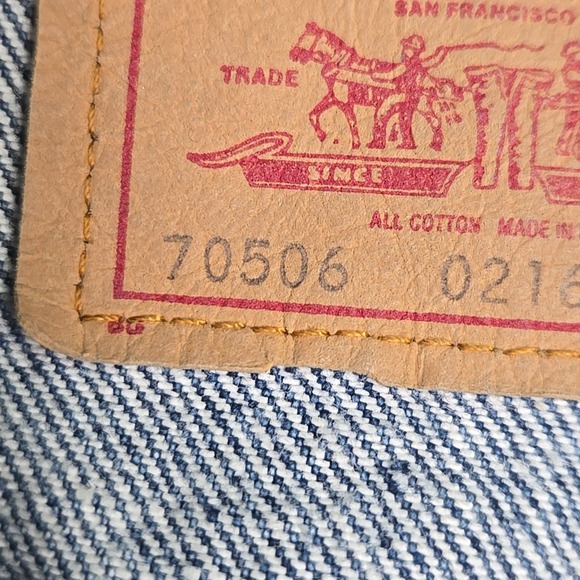 VTG 80s Levi's Men 42 Denim Trucker Vest Blue Cut Off 70506 Pockets 0216 Red Tab - Picture 7 of 12